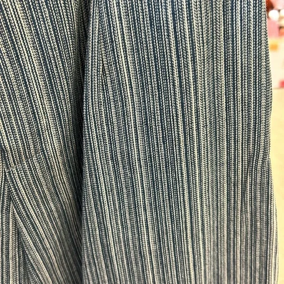 Busaba - Wide Leg Jeans - Picture 4 of 5